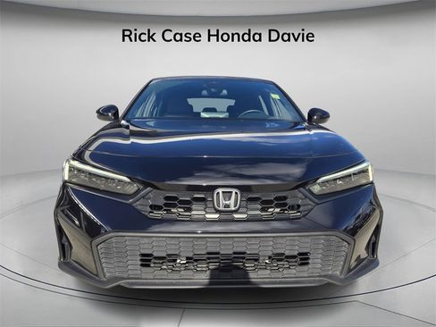 Used 2025 Honda Civic Sport image 5