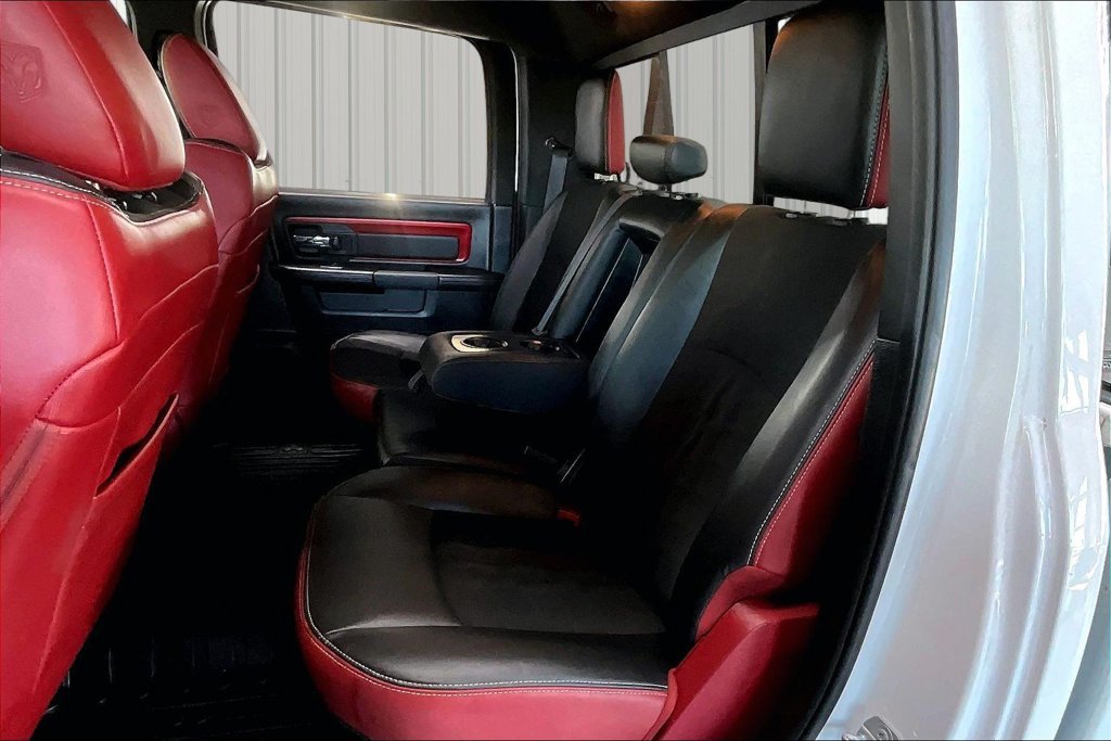 Used 2015 RAM 1500 Rebel AWD/4WD image 20