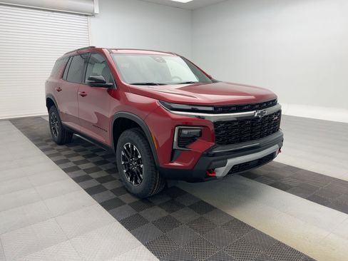 New 2026 Chevrolet Traverse Z71 w/ Driver Confidence Package image 7