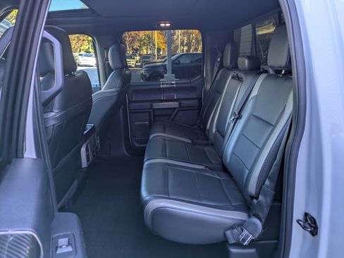 Used 2018 Ford F150 Raptor w/ Equipment Group 802A Luxury image 31