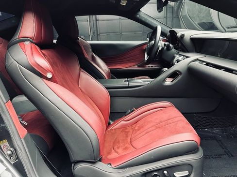 Used 2018 Lexus LC 500 Coupe w/ Performance Package RWD image 21