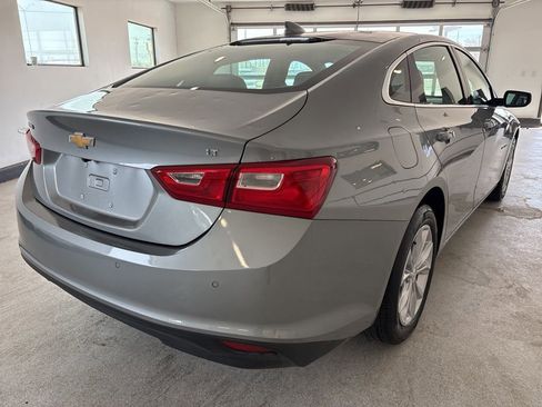Used 2025 Chevrolet Malibu LT FWD image 23