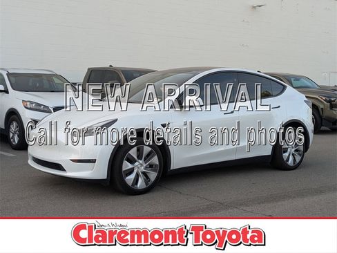 Used 2024 Tesla Model Y Long Range image 1