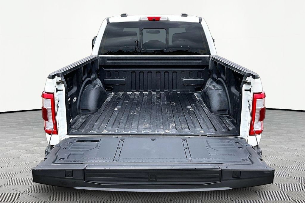 Certified 2022 Ford F150 Platinum w/ Equipment Group 701A High AWD/4WD image 18