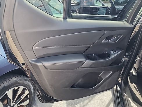 Used 2018 Chevrolet Traverse LT AWD/4WD image 19
