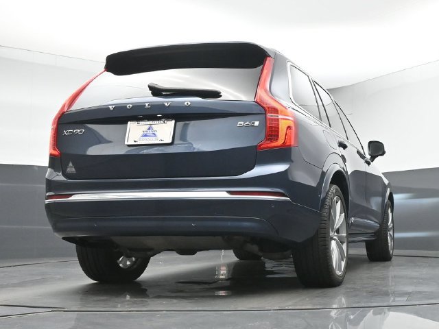 Used 2023 Volvo XC90 B6 Ultimate AWD/4WD image 16