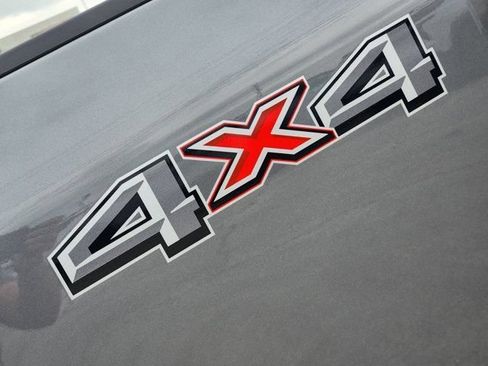 Used 2025 Ford F250 Platinum AWD/4WD image 13