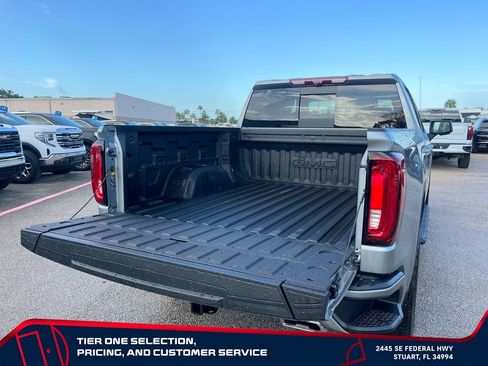 New 2026 GMC Sierra 1500 AT4 w/ AT4 Premium Package AWD/4WD image 16