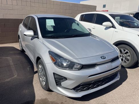 Used 2021 Kia Rio LX FWD image 2