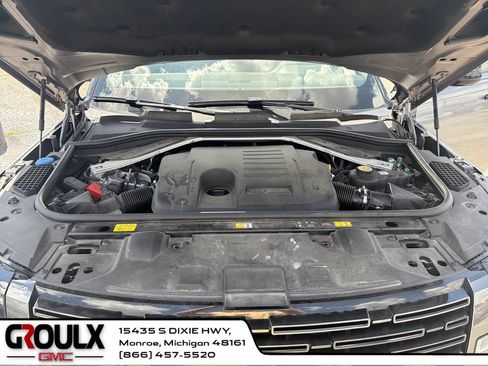 Used 2024 Land Rover Range Rover SE AWD/4WD image 21