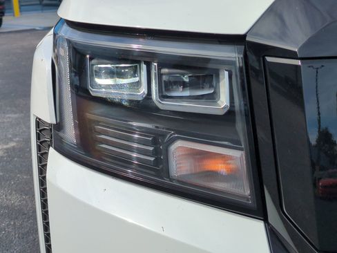 New 2026 Nissan Frontier SV image 10