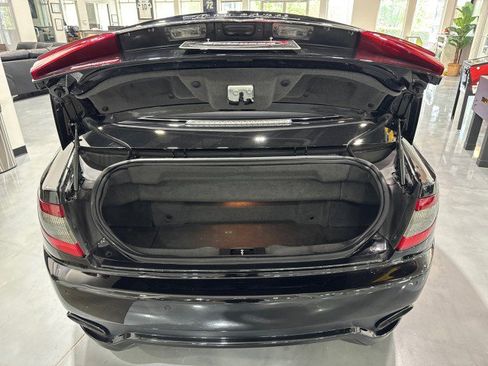 Used 2014 Maserati GranTurismo Sport image 19