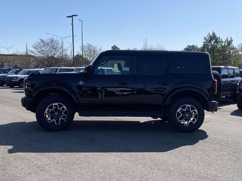 New 2026 Ford Bronco Outer Banks AWD/4WD image 6