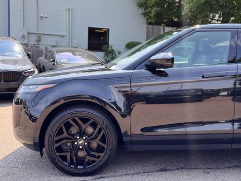 Used 2023 Land Rover Range Rover Evoque SE AWD/4WD image 10