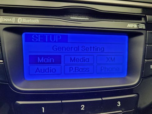 Used 2013 Hyundai Elantra GLS w/ Preferred Pkg FWD image 25