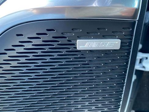 Used 2025 GMC Acadia Elevation image 28