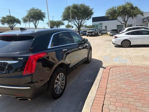 Used 2019 Cadillac XT5 Luxury FWD image 5