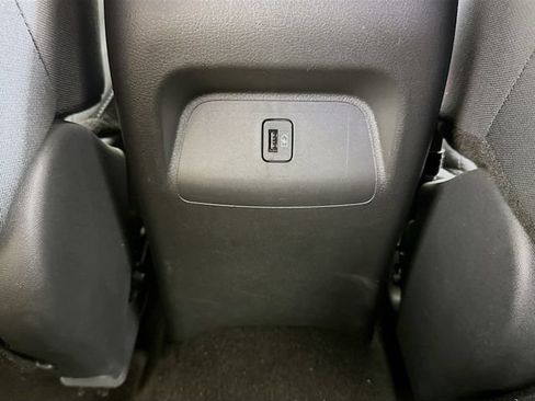 Used 2024 Nissan Sentra SV FWD image 12