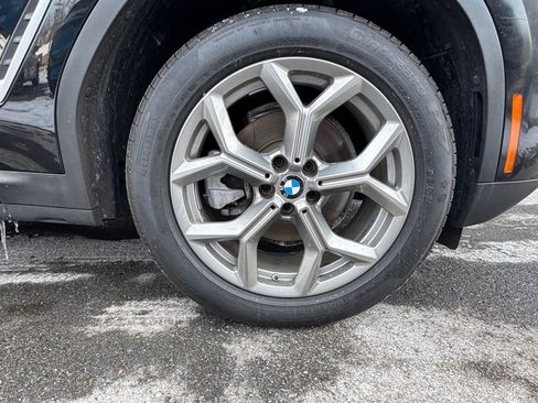 Used 2023 BMW X4 xDrive30i w/ Premium Package image 16