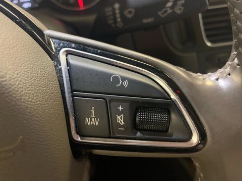 Used 2015 Audi Q5 3.0T Premium Plus w/ Technology Package AWD/4WD image 25