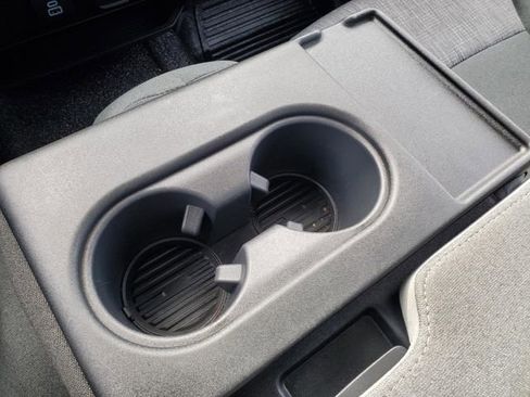 Used 2024 Ford F350 XLT image 23