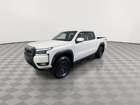 New 2026 Nissan Frontier PRO-4X image 4