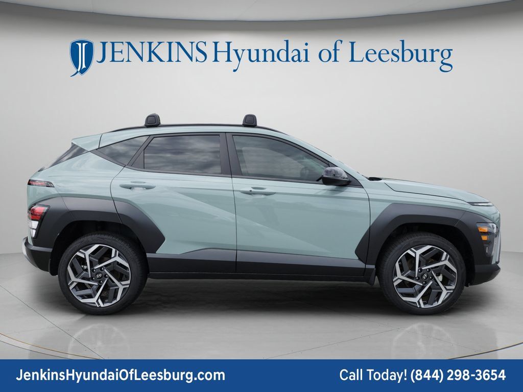 New 2026 Hyundai Kona SEL Premium AWD/4WD image 3