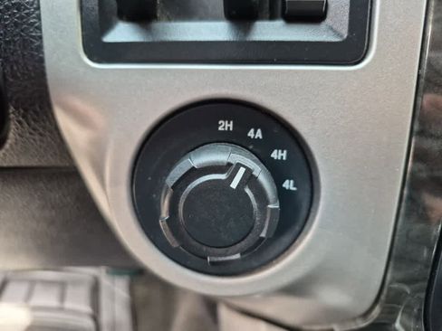 Used 2017 Ford Expedition EL Limited AWD/4WD image 24