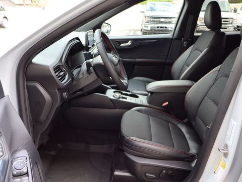 New 2026 Ford Escape ST-Line w/ Cold Weather Package AWD/4WD image 22