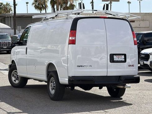 New 2026 GMC Savana 2500 w/ Driver Convenience Package RWD image 5
