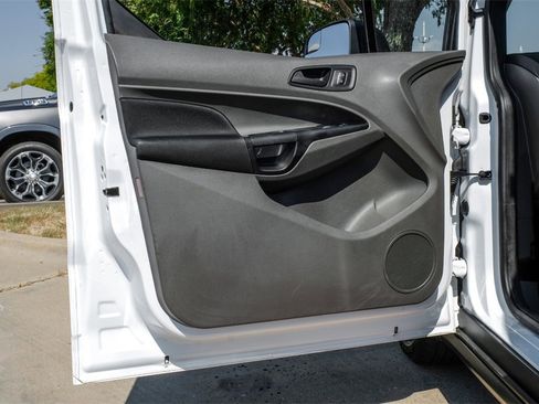 Used 2022 Ford Transit Connect XL image 38