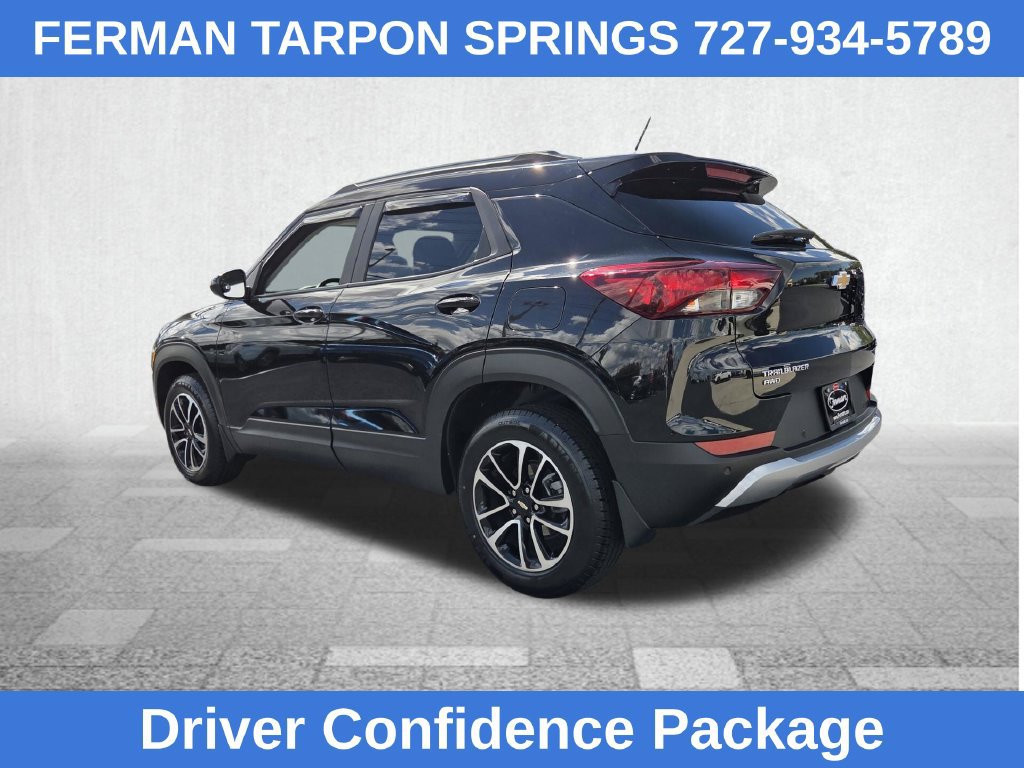 Used 2025 Chevrolet TrailBlazer LT w/ Convenience Package AWD/4WD image 9