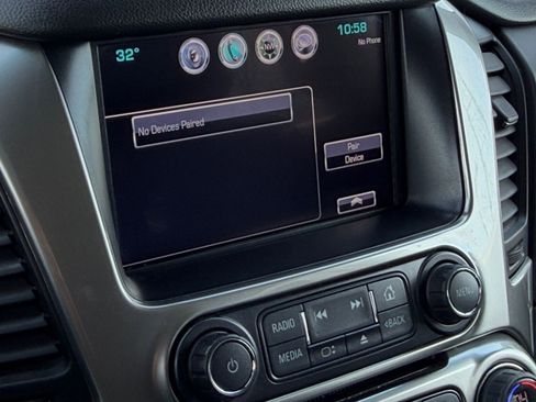 Used 2019 Chevrolet Suburban LT image 31