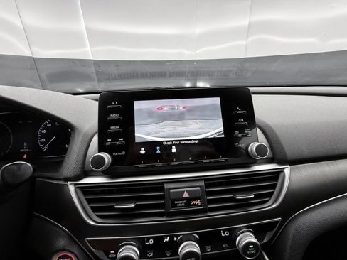 Used 2020 Honda Accord LX image 28
