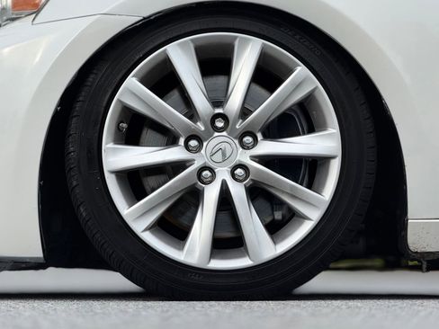 Used 2016 Lexus IS 200t RWD image 18