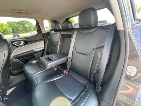 Used 2022 Jeep Compass Limited AWD/4WD image 25