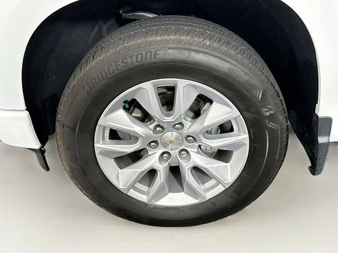 Used 2023 Chevrolet Silverado 1500 Custom RWD image 11