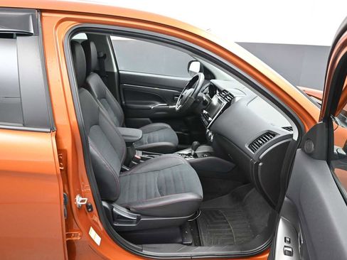 Used 2023 Mitsubishi Outlander Sport SE AWD/4WD image 12