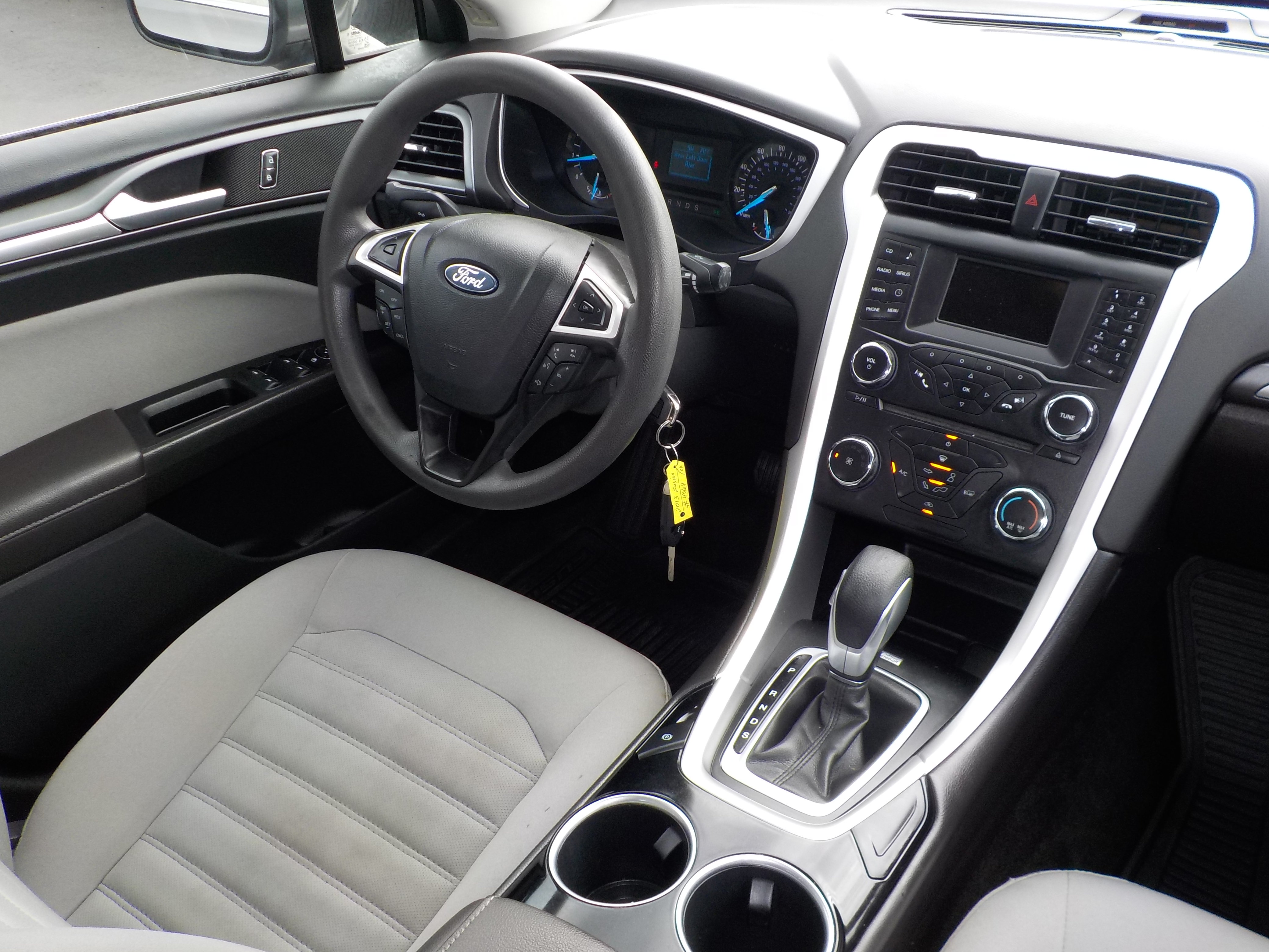 Used 2013 Ford Fusion S FWD image 21