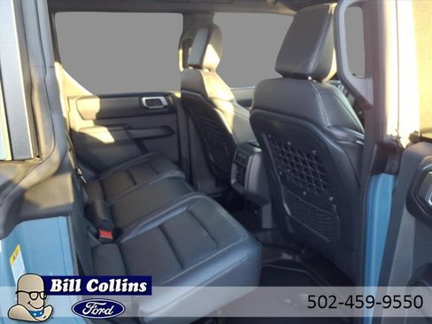 New 2025 Ford Bronco Badlands image 11