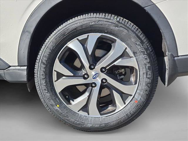 Used 2020 Subaru Outback Limited XT w/ Popular Package #2 AWD/4WD image 14