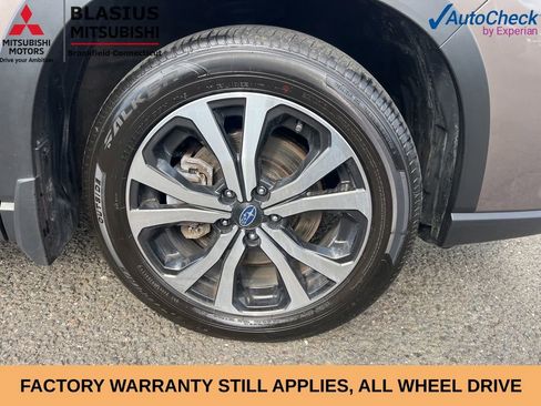 Used 2024 Subaru Forester Limited AWD/4WD image 3
