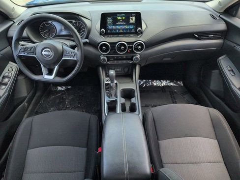 Used 2025 Nissan Sentra SV FWD image 25