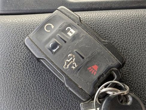 Used 2021 Chevrolet Silverado 1500 Custom image 30