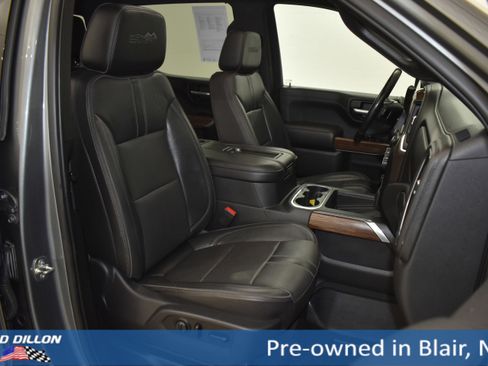Used 2019 Chevrolet Silverado 1500 High Country w/ Technology Package image 10