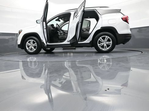 Used 2022 GMC Terrain SLE w/ Driver Convenience Package AWD/4WD image 49