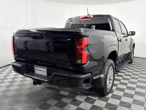 Used 2024 Chevrolet Colorado LT w/ LT Convenience Package III RWD image 6