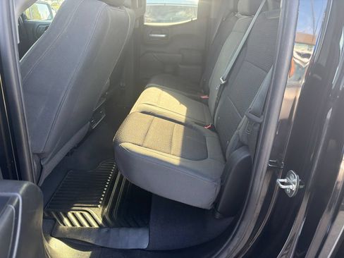 Used 2019 Chevrolet Silverado 1500 Custom w/ Custom Value Package RWD image 11