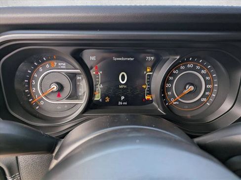 New 2026 Jeep Gladiator Rubicon w/ Steel Power Dome Hood Package AWD/4WD image 10