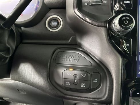 Used 2024 RAM 2500 Rebel w/ Towing Technology Group image 19